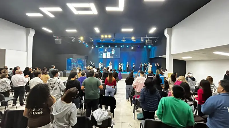 A full auditorium during a training day